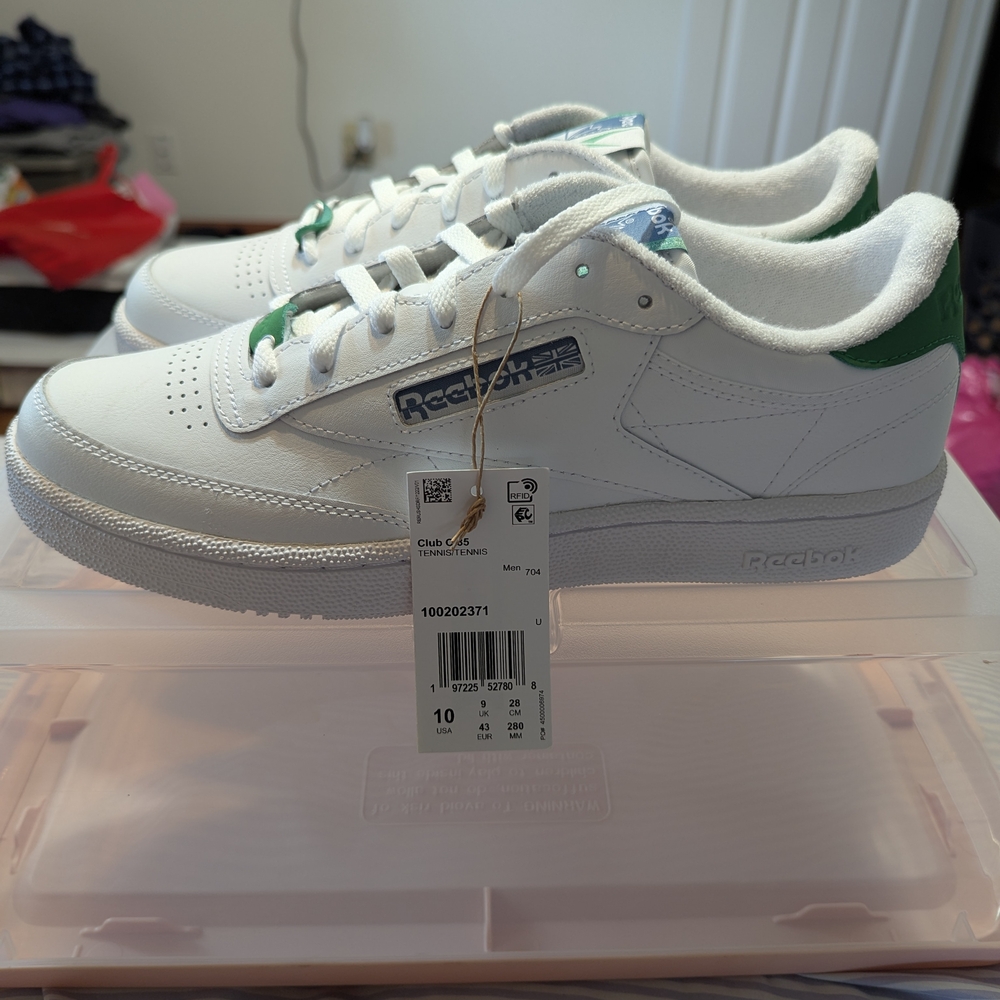 Reebok White and Green Athletic Shoes